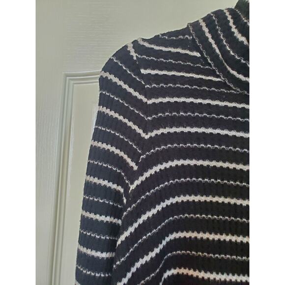 We The Free Kristina Striped Drippy Thermal Knit Cowl Neck Black White Top Small - Picture 4 of 11